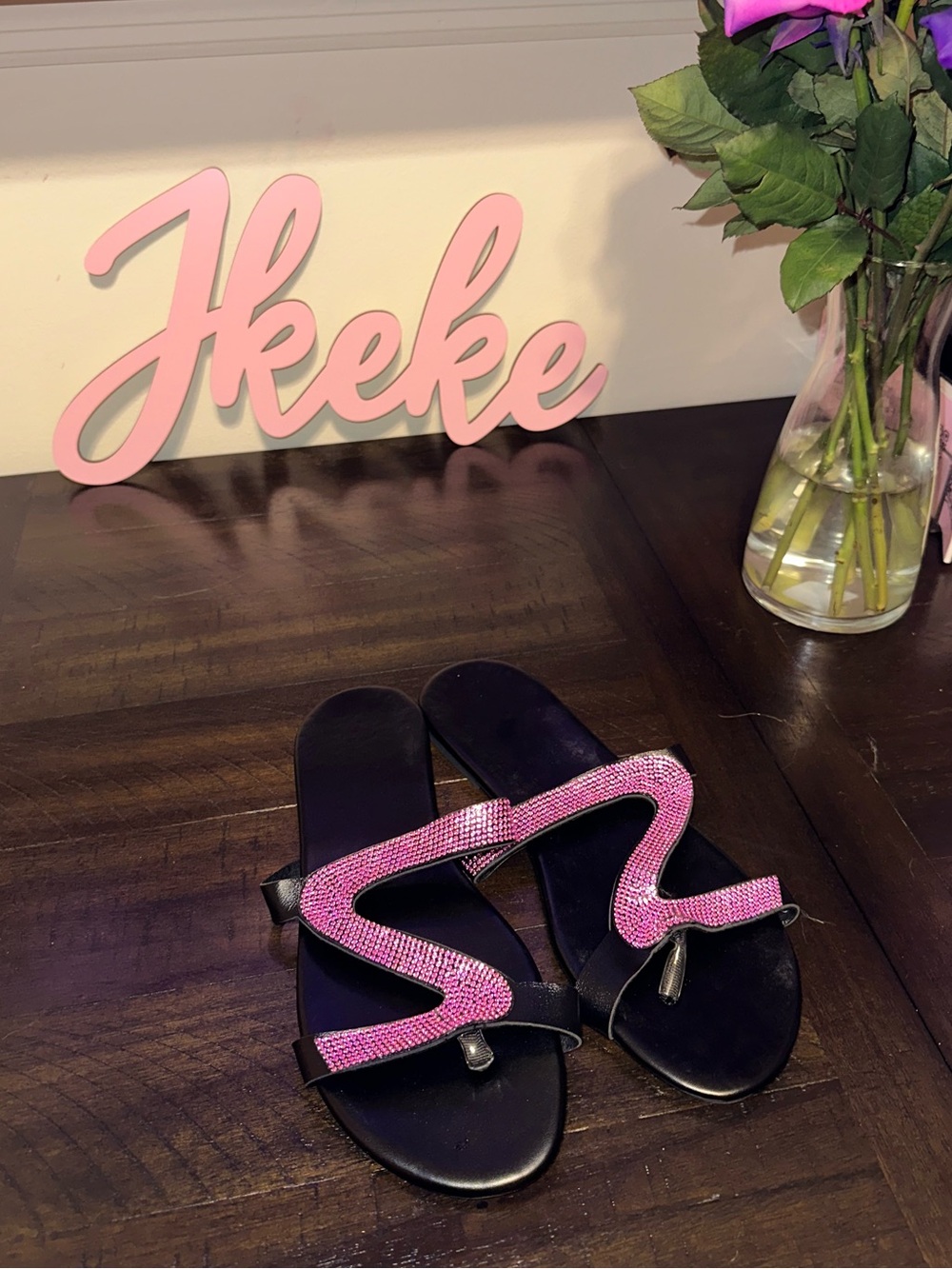 Elegant Pink Rhinestone Women's Thong-Toe Sandals size 8, 9, 10, 11